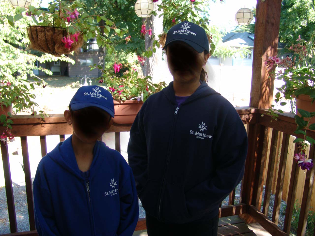 stmatt_hoodies_caps